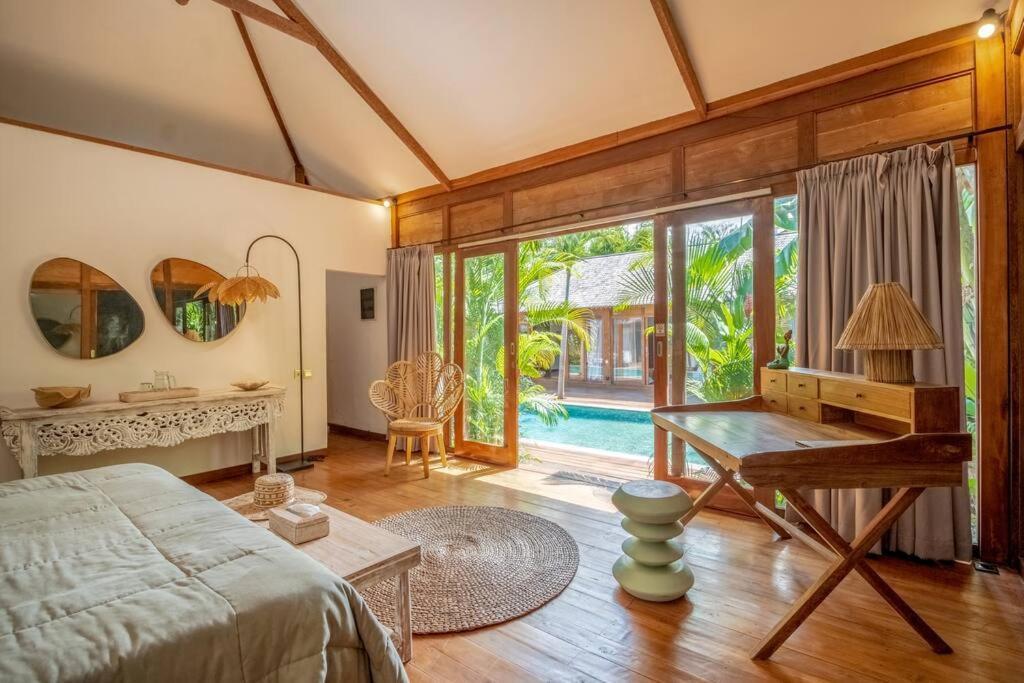 Secret River Villa - Luxury Villa 5 Bedrooms - Kerobokan - Canggu Екстериор снимка